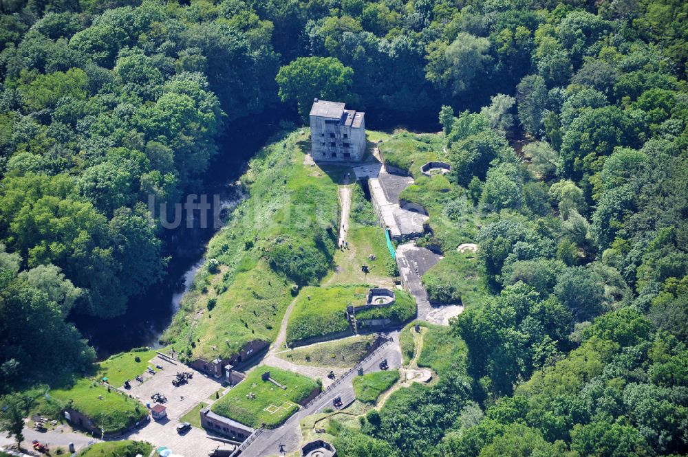 Luftaufnahme Swinemünde - Fragmente der Festungsanlage Westbatterie in Swinemünde in Woiwodschaft Westpommern, Polen