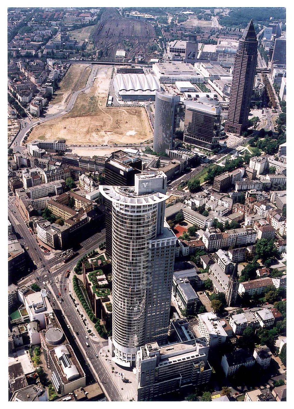 Luftbild Frankfurt am Main / Hessen - Frankfurt am Main / Hessen Blick auf das Bankenviertel und den Güterbahnhof in Frankfurt am Main 01.08.2003