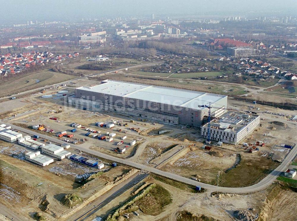 Frankfurt-Oder aus der Vogelperspektive: Frankfurt-Oder Mit Baustopp belegte Baustelle,Chipfabrik am südwestlichen Stadtrand von Frankfurt-Oder 