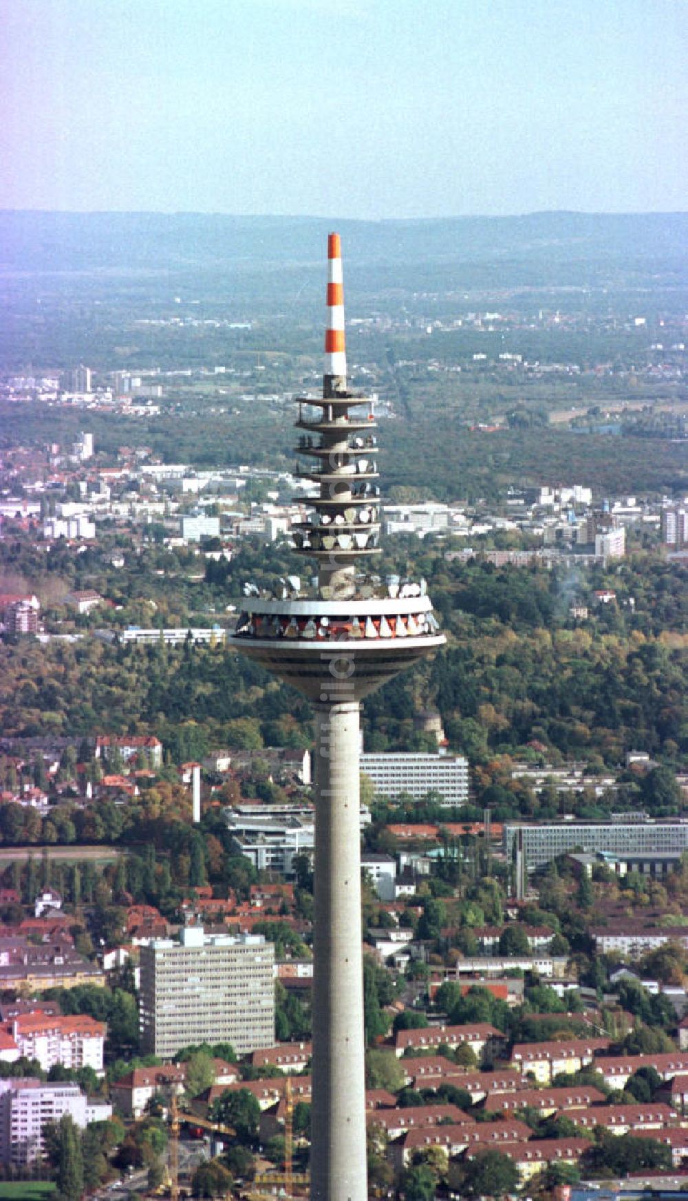 Luftaufnahme Frankfurt am Main - Frankfurter Fernsehturm