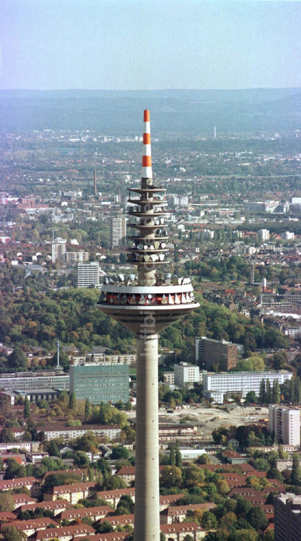 Frankfurt am Main von oben - Frankfurter Fernsehturm