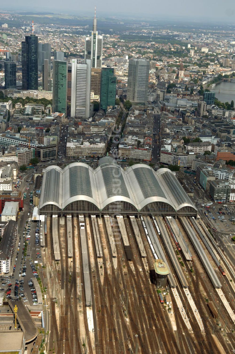 Frankfurt aus der Vogelperspektive: Frankfurter Hauptbahnhof