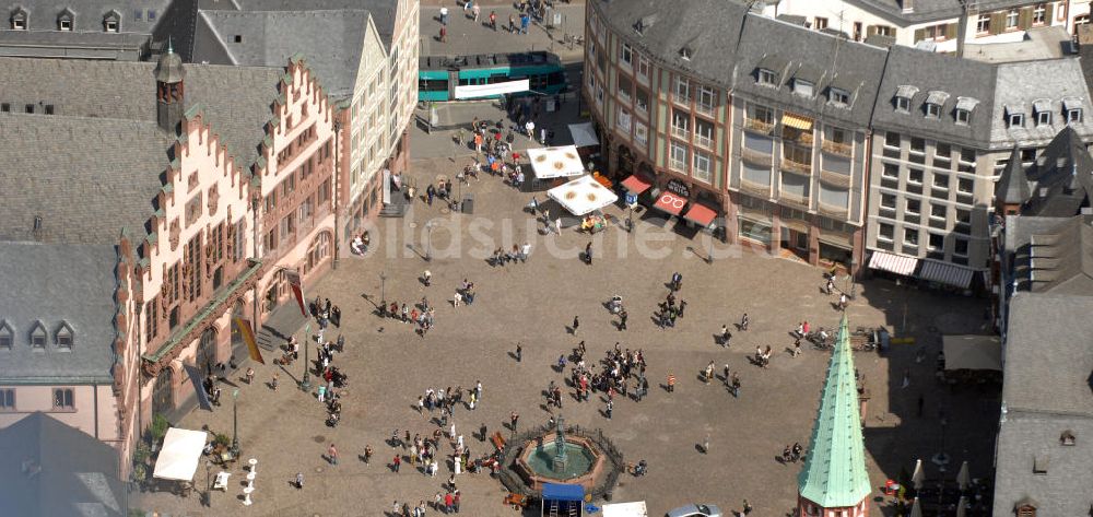 Frankfurt am Main von oben - Frankfurter Römer und den Römerberg in Frankfurt am Main