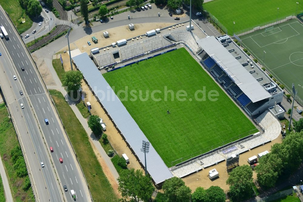 Luftaufnahme Frankfurt am Main - Frankfurter Volksbank-Stadion in Frankfurt am Main im Bundesland Hessen