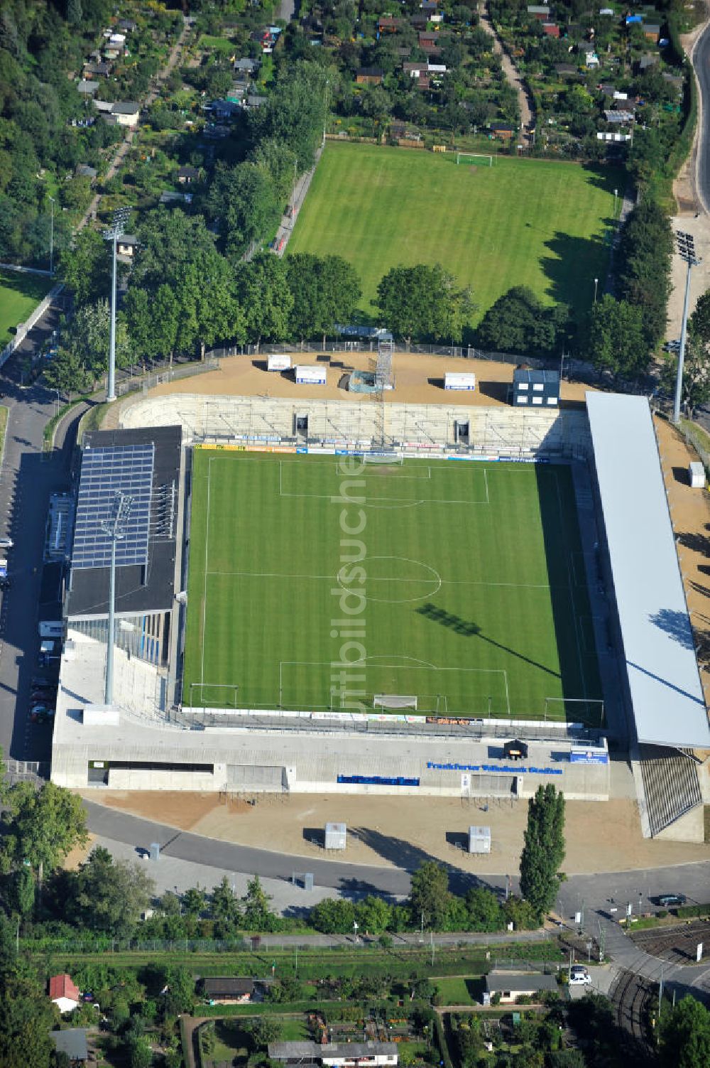 Frankfurt am Main aus der Vogelperspektive: Frankfurter Volksbank-Stadion (vormals Stadion Am Bornheimer Hang)