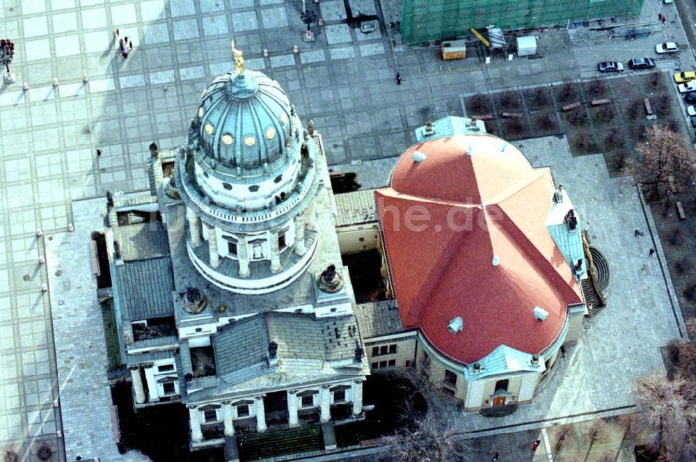 Luftaufnahme Berlin - 12.02.1995 Französische Dom am Gendarmenmarkt