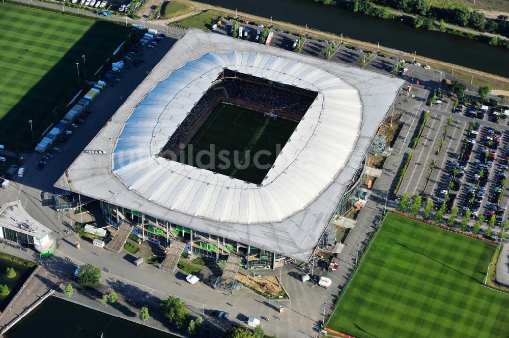 Luftbild Wolfsburg - Frauen WM-Stadion Volkswagen Arena bzw. Arena im Allerpark Wolfsburg