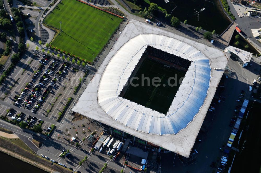 Wolfsburg von oben - Frauen WM-Stadion Volkswagen Arena bzw. Arena im Allerpark Wolfsburg