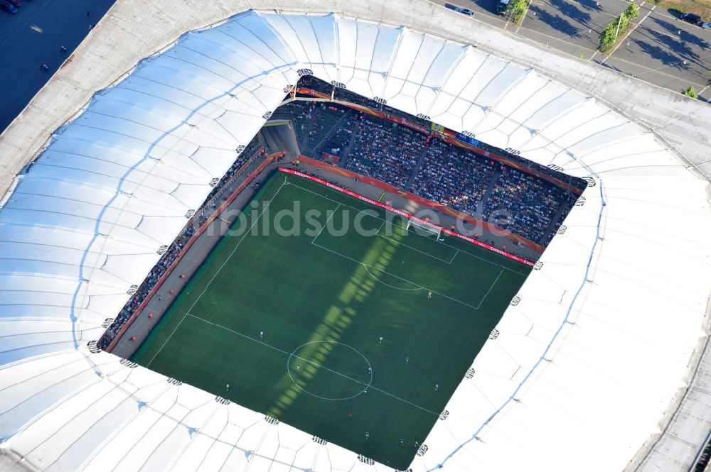 Luftbild Wolfsburg - Frauen WM-Stadion Volkswagen Arena bzw. Arena im Allerpark Wolfsburg