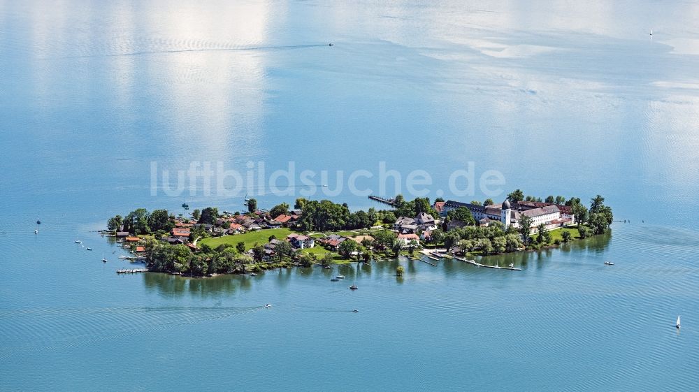 Luftaufnahme Chiemsee - Fraueninsel im Chiemsee im Bundesland Bayern, Deutschland