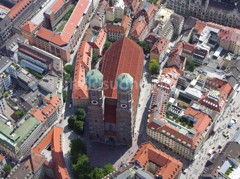 Luftbild München - Frauenkirche - München