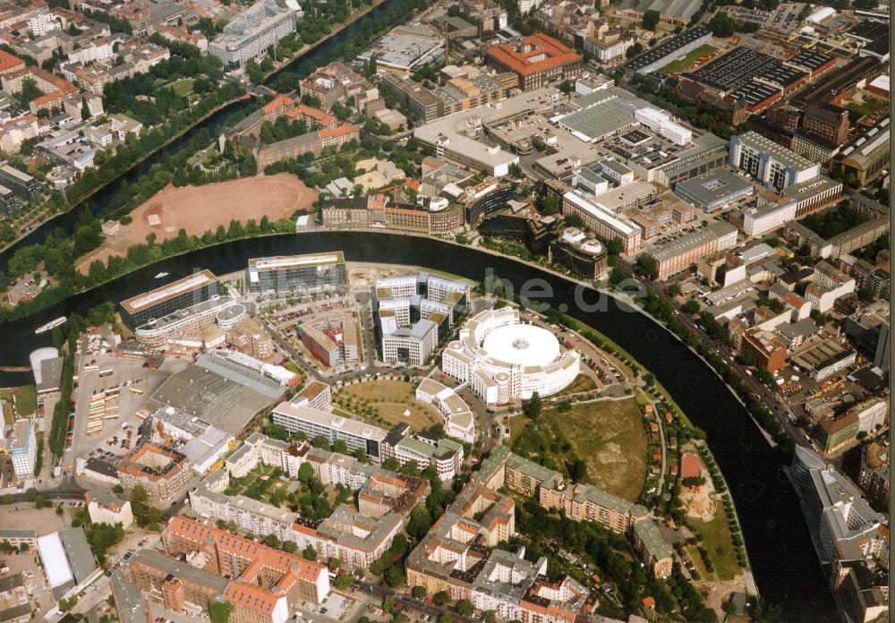 Luftbild Berlin-Moabit - Fraunhofer Forschungszentrum Moabit an der Spree