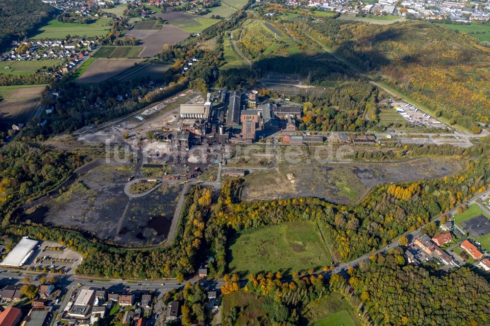 Luftaufnahme Hamm - Förderanlagen und Bergbau- Schacht- Anlagen am Förderturm Zeche Heinrich Robert im Ortsteil Wiescherhöfen in Hamm im Bundesland Nordrhein-Westfalen, Deutschland