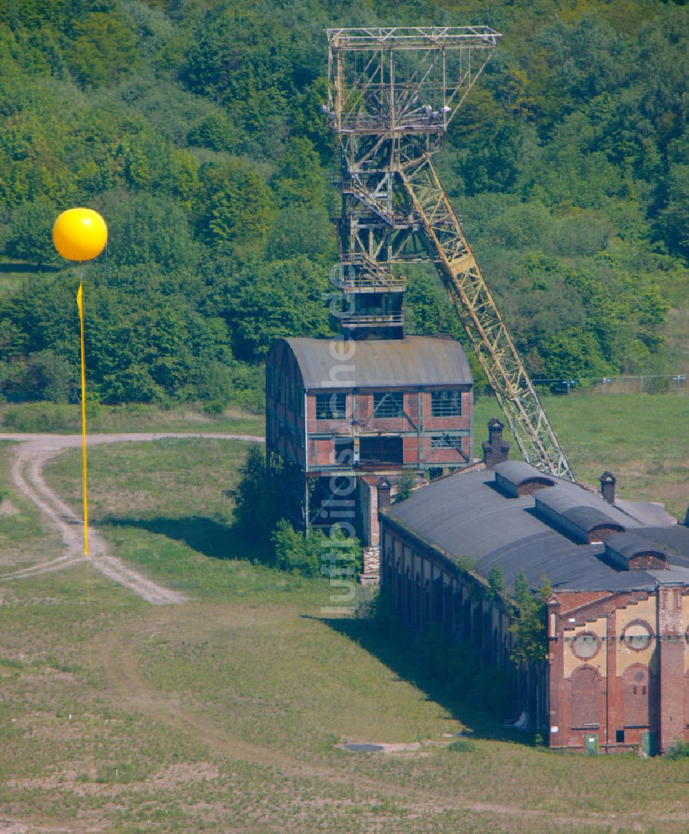 Oer-Erkenschwick aus der Vogelperspektive: Förderturm der ehemaligen Zeche Ewald Fortsetzung in Oer-Erkenschwick