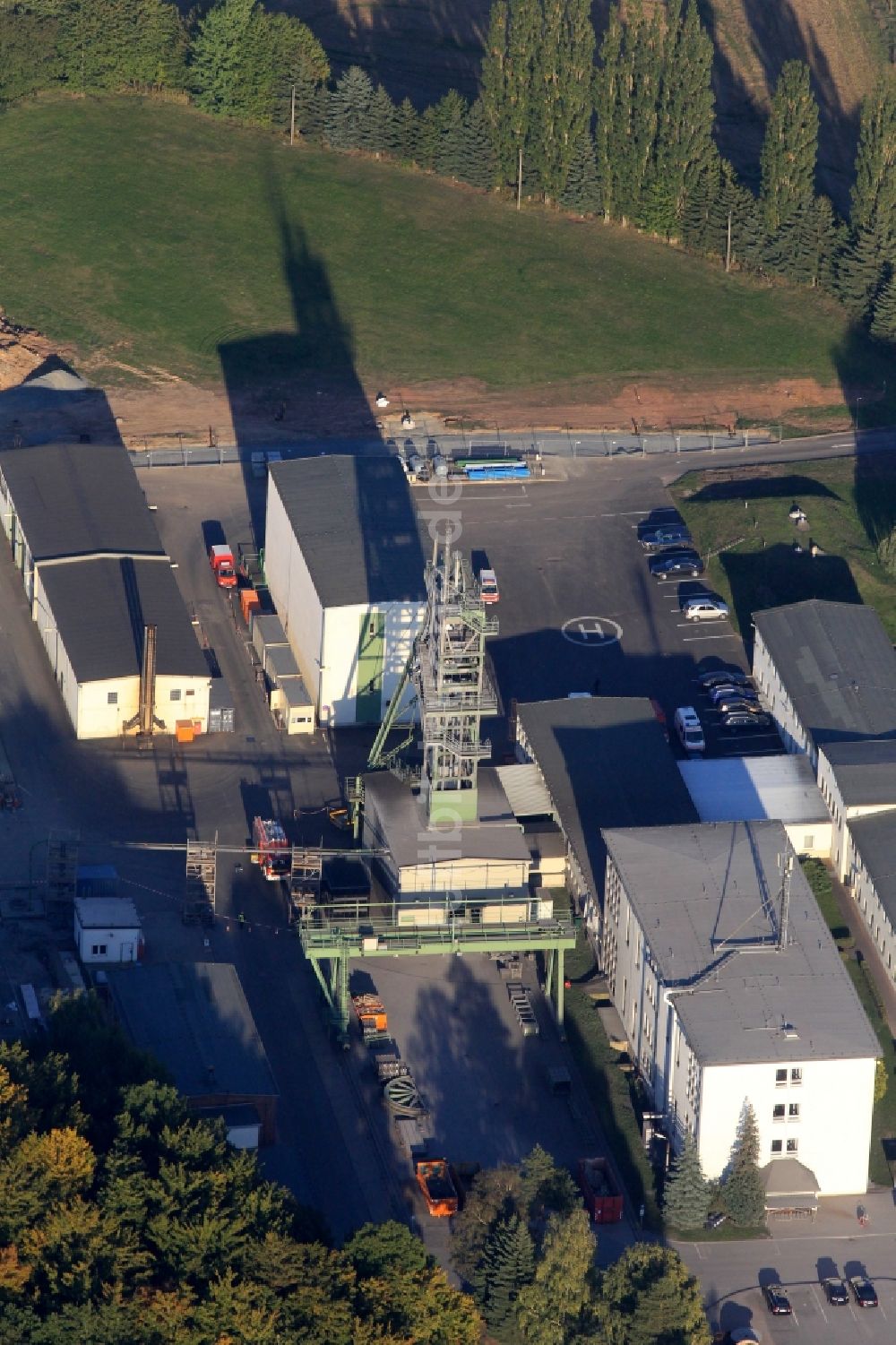 Luftaufnahme Mühlwärts - Förderturm und Eingang des Bergwerkes der K&S AG am Schacht 2 in Mühlwärts in Thüringen