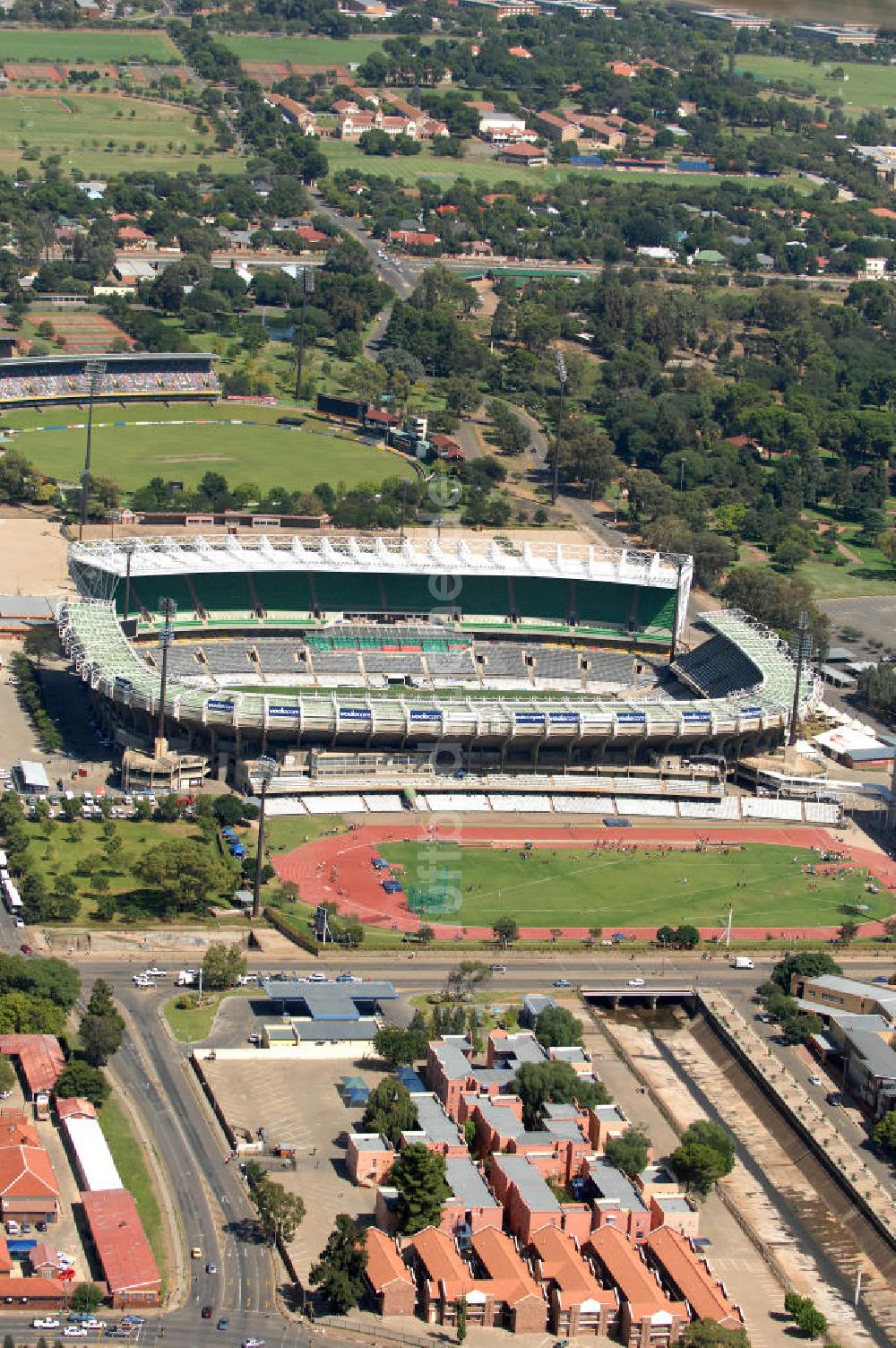 Bloemfontein von oben - Free State Stadion / Stadium Bloemfontein Südafrika / South Africa