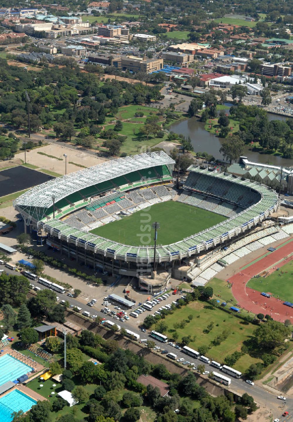 Bloemfontein von oben - Free State Stadion / Stadium Bloemfontein Südafrika / South Africa