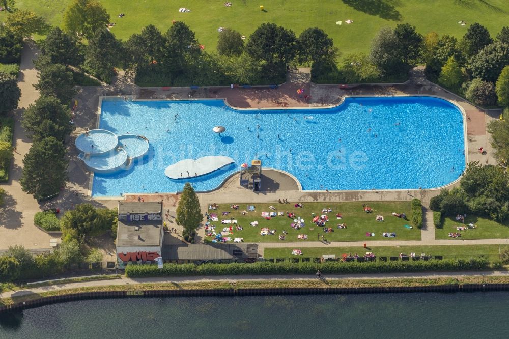 Luftaufnahme Dortmund - Freibad Hardenberg in Dortmund im Bundesland Nordrhein-Westfalen