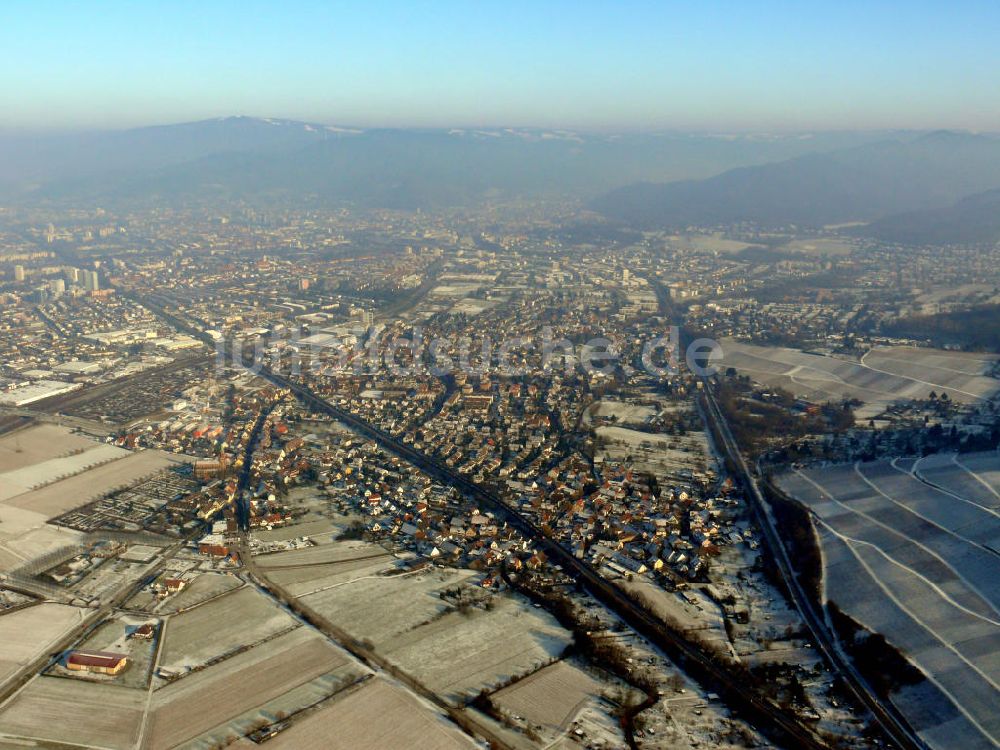 Freiburg aus der Vogelperspektive: Freiburg im Winter