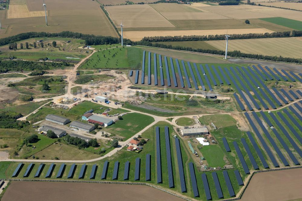 Luftbild Eckolstädt - Freifeld-Solarkraftwerk in Eckolstädt / Thüringen