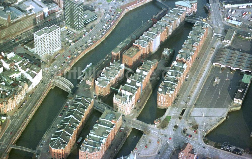 Luftaufnahme Hamburg - Freihafen im Hamburger Hafen.