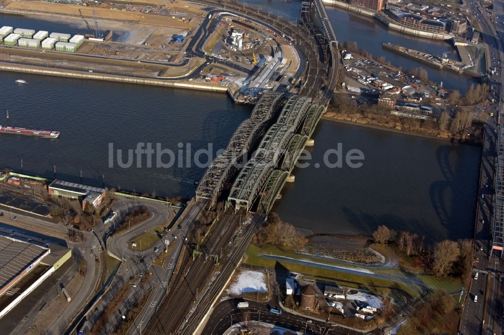 Luftbild Hamburg - Freihafenelbbrücke in Hamburg-Mitte / Kleiner Grasbrook