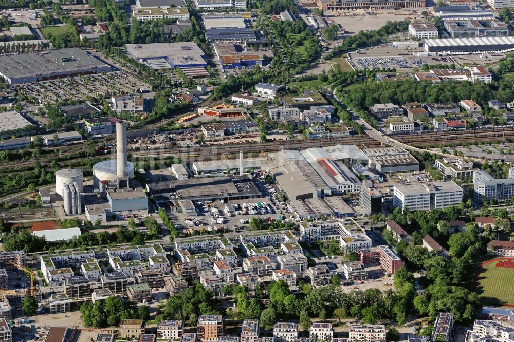 München aus der Vogelperspektive: Freimann zwischen Domagkpark und Euro- Industriepark in München im Bundesland Bayern