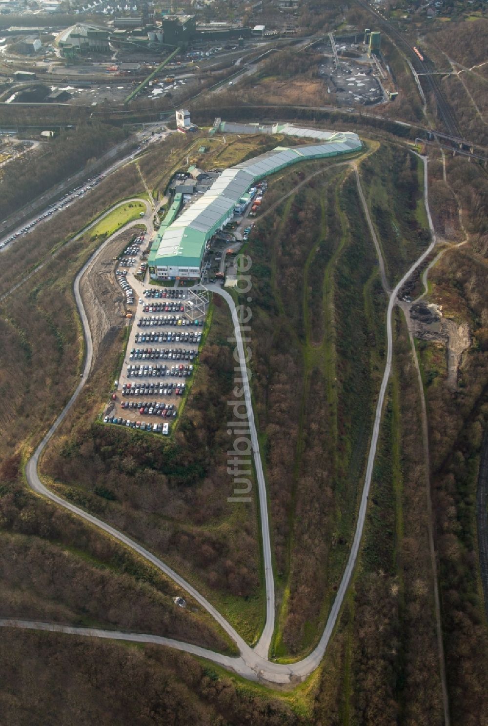 Bottrop aus der Vogelperspektive: Freizeiteinrichtung INTERSPORT ALPINCENTER in Bottrop im Bundesland Nordrhein-Westfalen