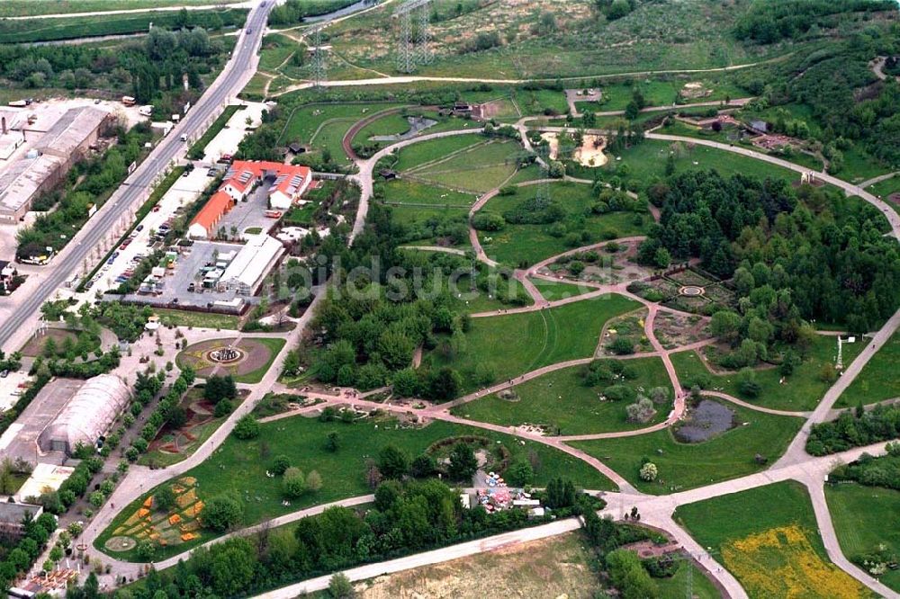 Luftaufnahme Berlin-Marzahn - Freizeitpark Berlin - Marzahn. Baubeginn des Chinesischen Gartens.