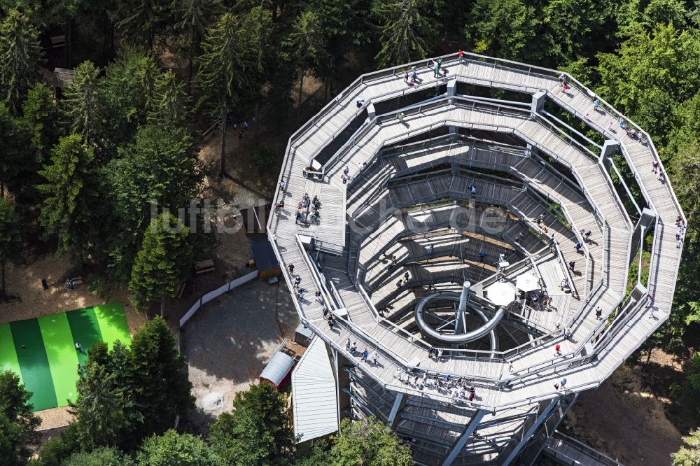 Bad Wildbad aus der Vogelperspektive: Freizeitzentrum Baumwipfelpfad Schwarzwald in Bad Wildbad im Bundesland Baden-Württemberg, Deutschland