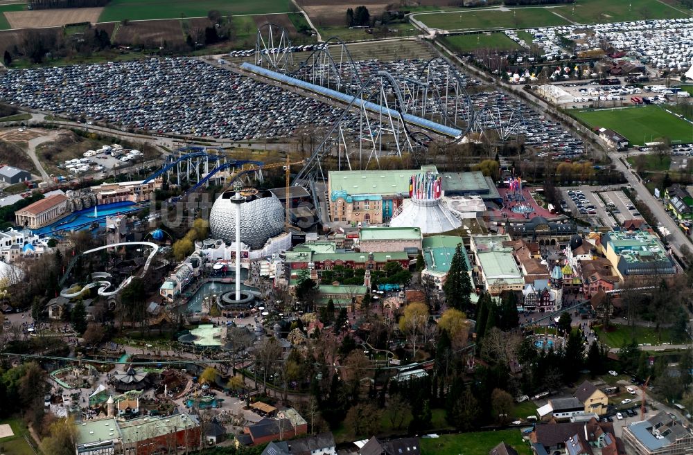 Rust von oben - Freizeitzentrum Europa Park Rust in Baden in Rust im Bundesland Baden-Württemberg, Deutschland