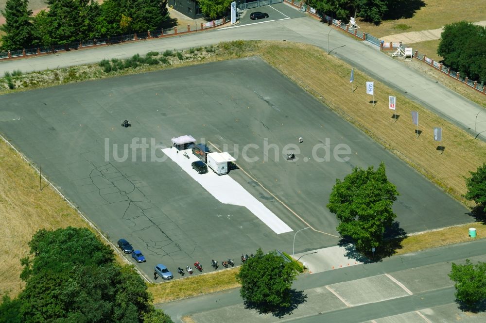 Luftbild Wesendorf - Freizeitzentrum Hammerstein Park Wesendorf entlang der Lange Straße in Wesendorf im Bundesland Niedersachsen, Deutschland