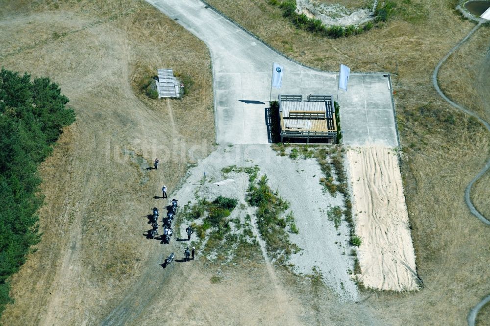 Wesendorf aus der Vogelperspektive: Freizeitzentrum Hammerstein Park Wesendorf entlang der Lange Straße in Wesendorf im Bundesland Niedersachsen, Deutschland