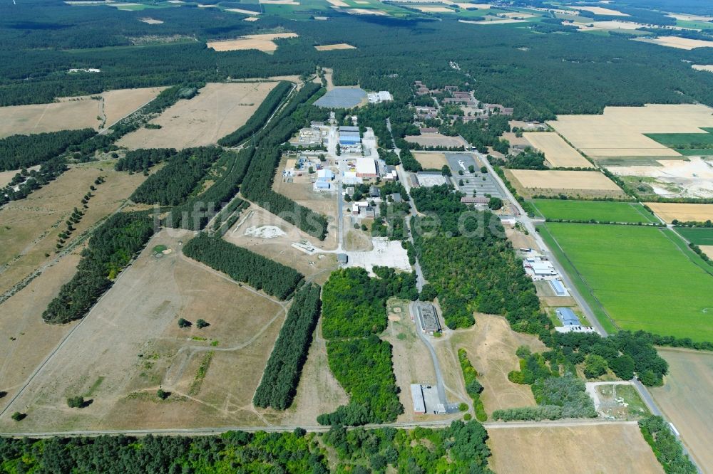 Wesendorf von oben - Freizeitzentrum Hammerstein Park Wesendorf entlang der Lange Straße in Wesendorf im Bundesland Niedersachsen, Deutschland