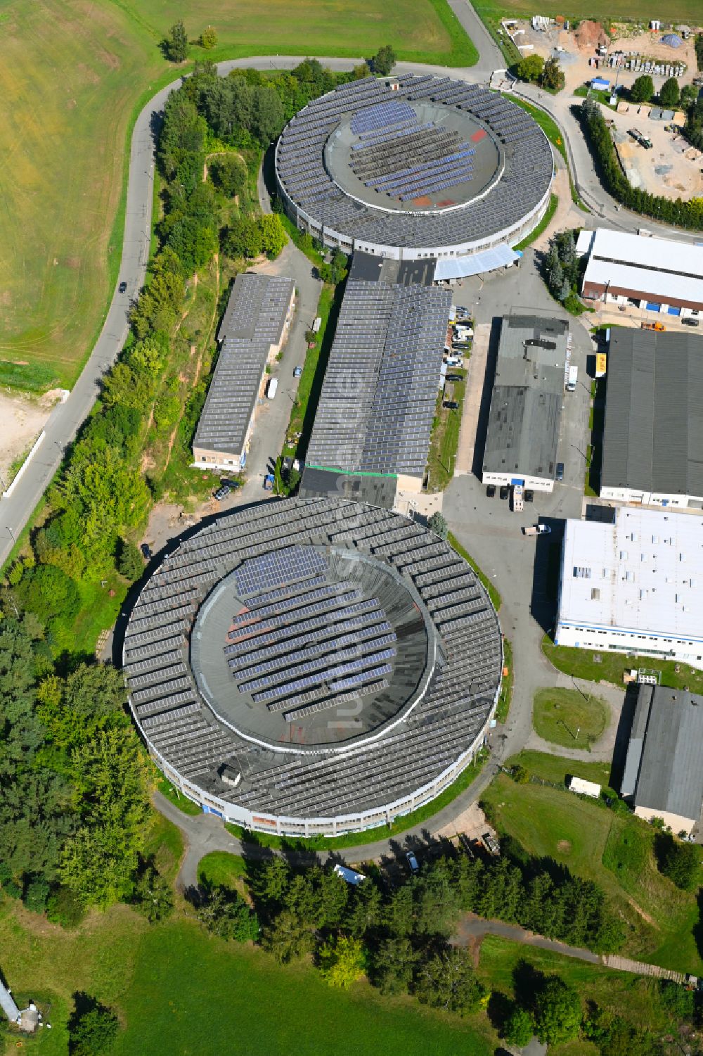 Luftbild Fraureuth - Freizeitzentrum Go-Kart Halle in Fraureuth im Bundesland Sachsen, Deutschland