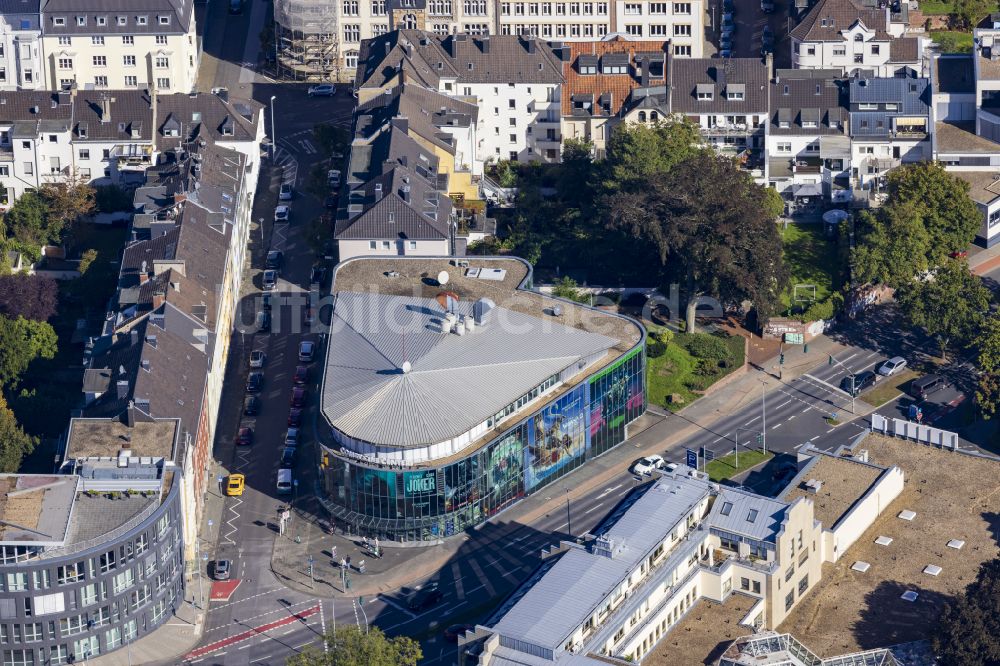 Luftbild Mönchengladbach - Freizeitzentrum - Kino - Gebäude in Mönchengladbach im Bundesland Nordrhein-Westfalen, Deutschland