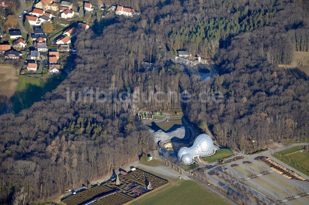 Kleinwelka aus der Vogelperspektive: Freizeitzentrum Saurierpark und Mitoseum in Kleinwelka im Bundesland Sachsen, Deutschland