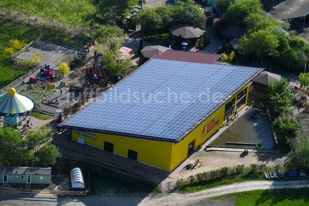 Lichtenau von oben - Freizeitzentrum Sonnenlandpark Lichtenau an der Sachsenstraße im Ortsteil Ottendorf in Lichtenau im Bundesland Sachsen, Deutschland