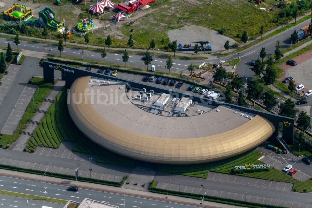 Oberhausen aus der Vogelperspektive: Freizeitzentrum mit Spielhalle und Kasino Spielstation am Brammenring in Oberhausen im Bundesland Nordrhein-Westfalen, Deutschland