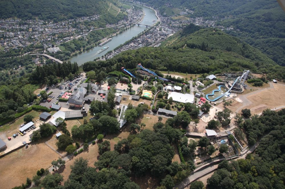 Klotten von oben - Freizeitzentrum Wild- und Freizeitpark Klotten in Klotten im Bundesland Rheinland-Pfalz, Deutschland