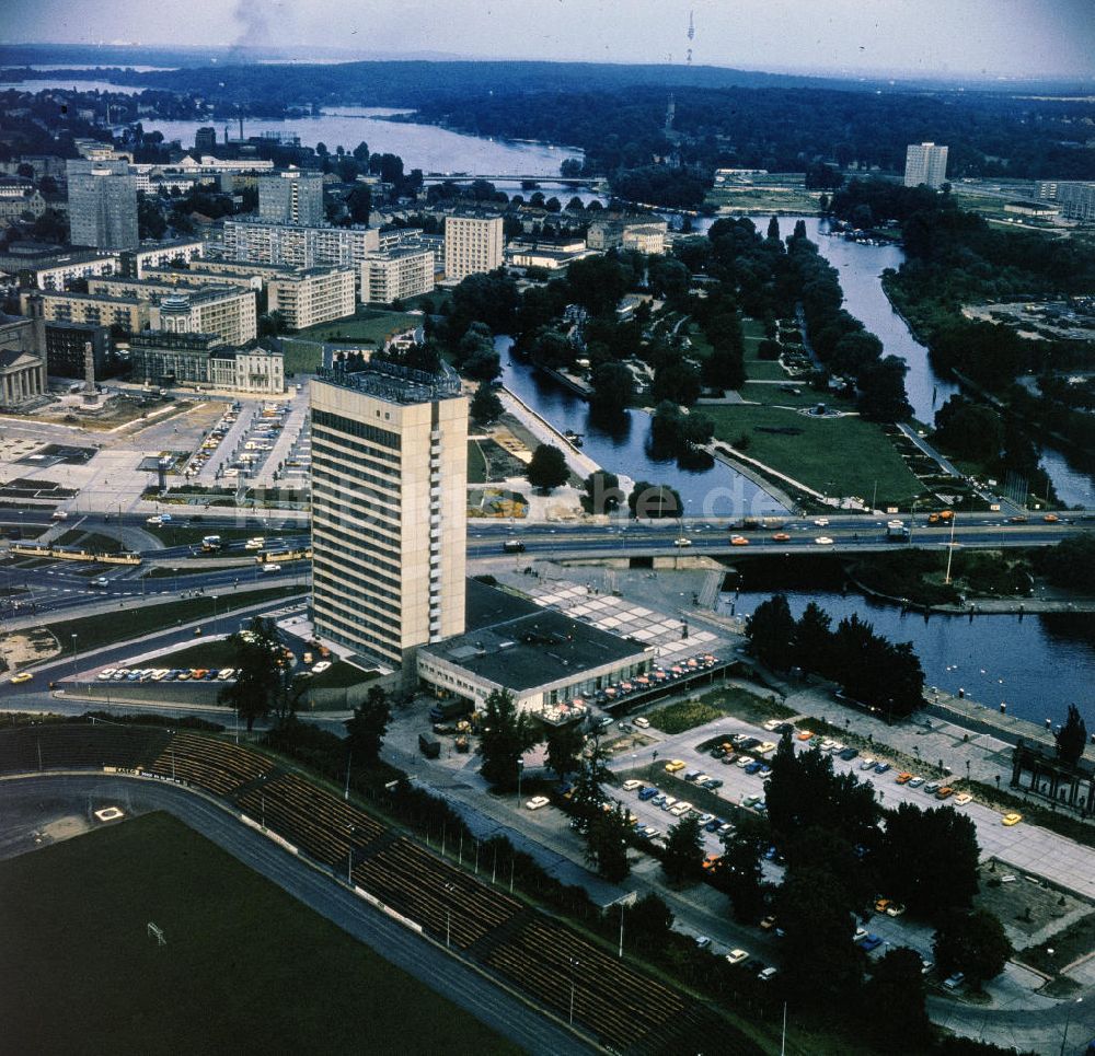 Potsdam aus der Vogelperspektive: Freundschaftsinsel Potsdam