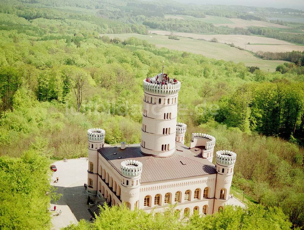 Luftbild Granitz auf Rügen - Frühjahrslandschaft am Jagdschloß Granitz auf Rügen.