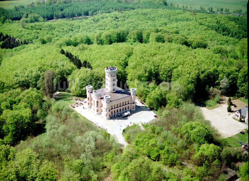 Granitz auf Rügen von oben - Frühjahrslandschaft am Jagdschloß Granitz auf Rügen.