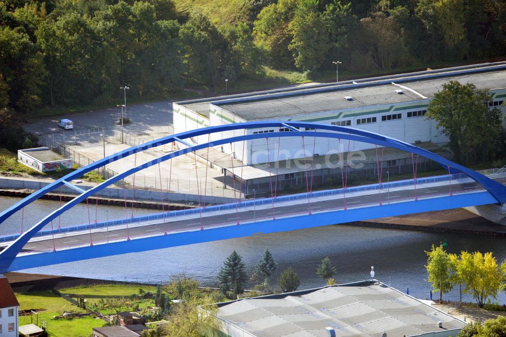 Luftbild Genthin - Friedensbrücke über Elbe-Havel-Kanal in Genthin