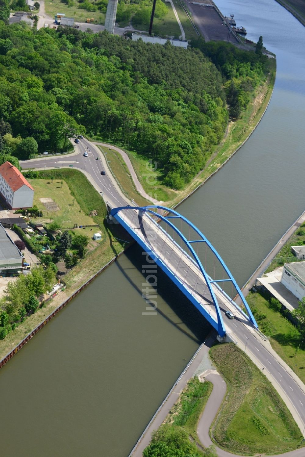 Luftaufnahme Genthin - Friedensbrücke Genthin-Jerichow im Bundesland Sachsen-Anhalt