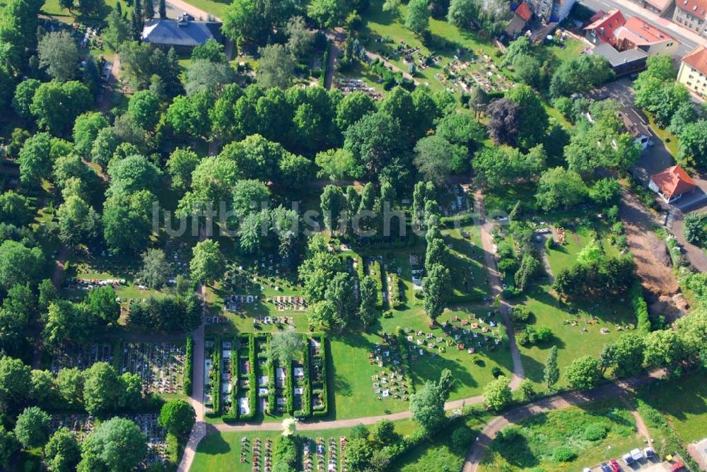 Luftbild Ilmenau - Friedhof der Kirche St. Josef in Ilmenau