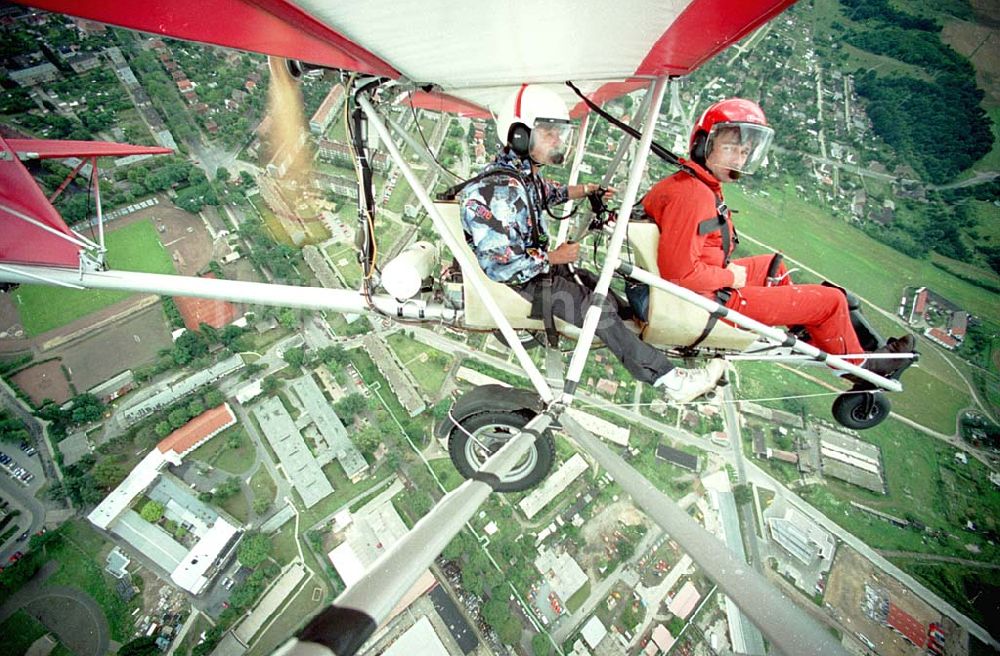 Luftbild Fürstenwalde / Brandenburg - Fürstenwalde / Brandenburg Ultraleichtflieger-Mitflug (von Flugplatz Eggersdorf aus) 26.09.1993