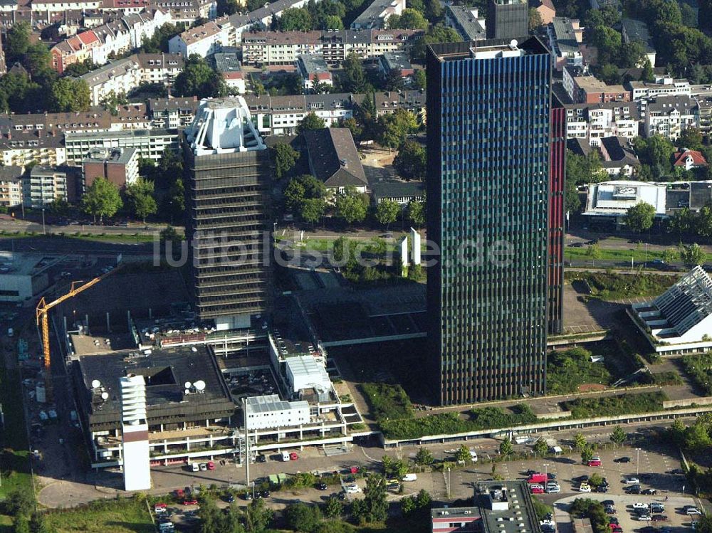 Köln aus der Vogelperspektive: Funkhaus des Deutschlandfunk (DFL) und das ehem. Hochhaus der Deutschen Welle - Köln (NRW)