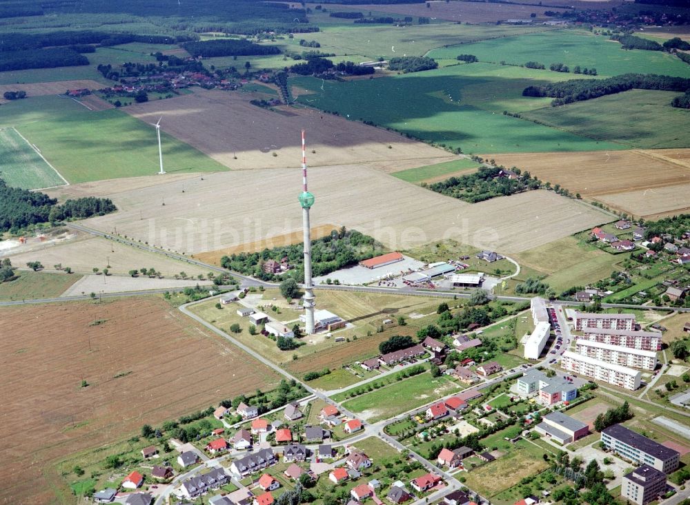 Calau von oben - Funkturm und Sendeanlage als Grundnetzsender in Calau im Bundesland Brandenburg, Deutschland