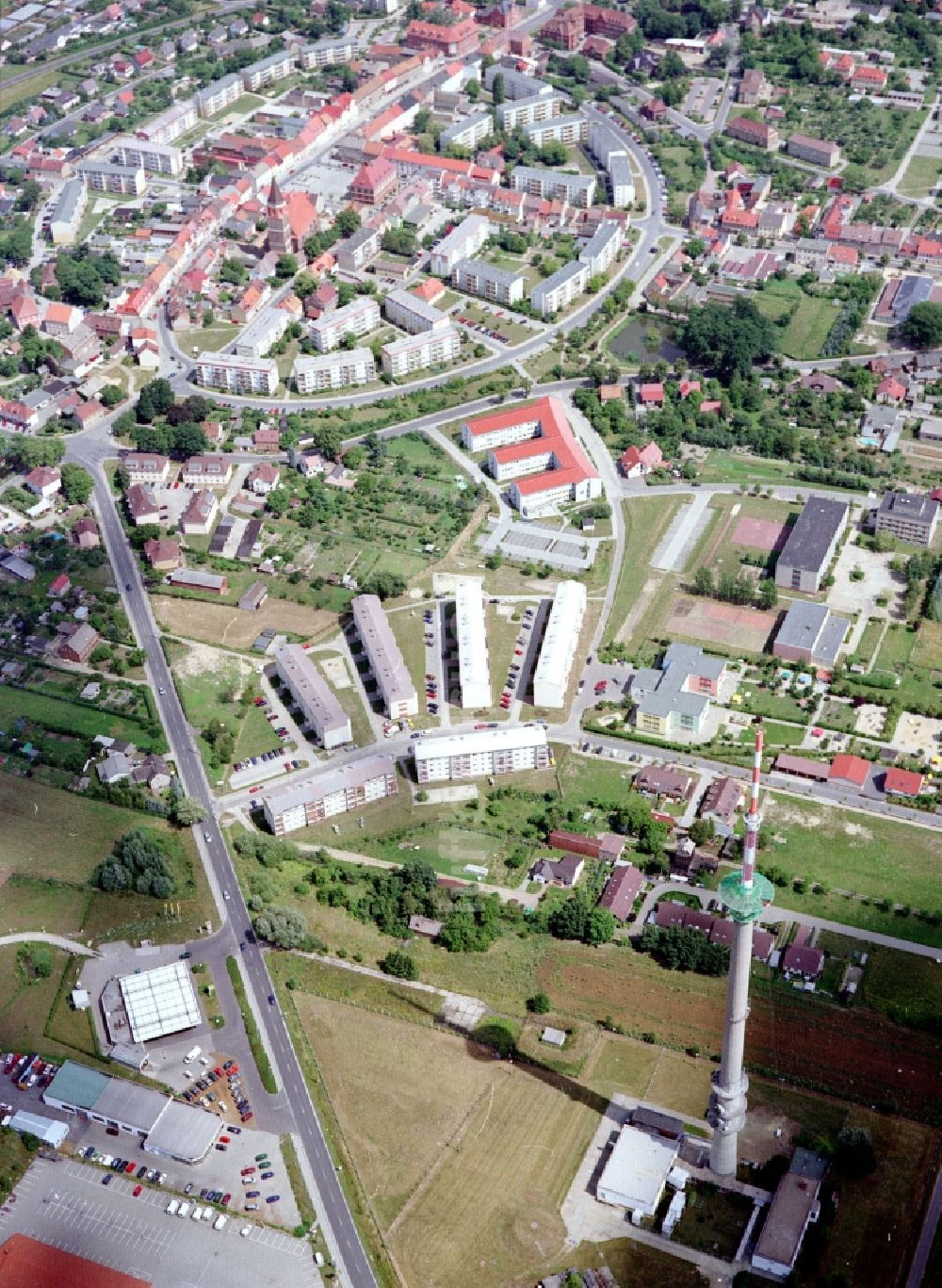 Calau von oben - Funkturm und Sendeanlage als Grundnetzsender in Calau im Bundesland Brandenburg, Deutschland